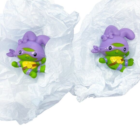 Turtles x Hello Kitty Limited Edition Pop Culture Icons Soft Plushies Toy Bundle - Picture 6 of 12